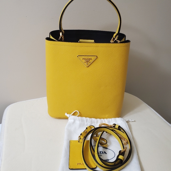 💥SOLD💥  Handbag - Picture 6 of 16